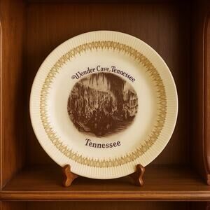 Wonder Cave Tennessee Souvenir Plate Views of America Series E.N.C. Co USA